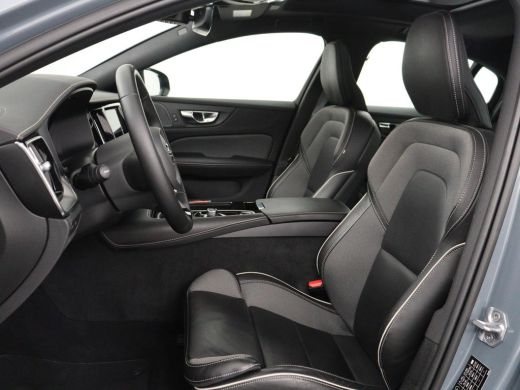 Volvo  S60 2.0 Recharge T6 AWD Core | SOH 97,5% | Panoramadak | Stoel & Stuurverwarming | Pilot assist | Ada... ActivLease financial lease