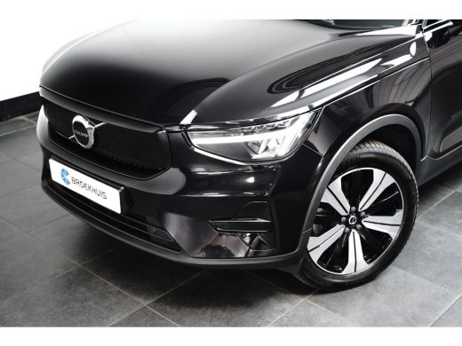 Volvo  XC40 Twin Plus AWD | Trekhaak | Stoel- en stuurverwarming | 19"-5-Doppelspeichen Sport-Design Diamants... ActivLease financial lease
