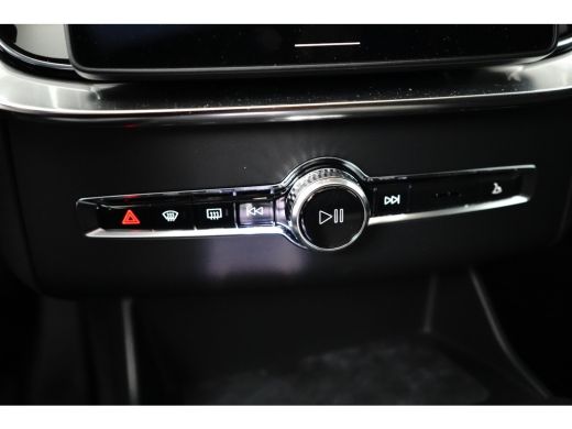 Volvo  XC90 Ultra Bright Plug-In Hybrid AWD | Full Option | 22" | Luchtvering | gelaagde zijruiten | Bowers &... ActivLease financial lease