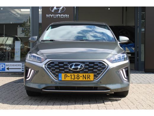 Hyundai IONIQ 1.6 GDi Comfort - Plus | Achteruitrijcamera | Airco (automatisch) | Lichtmetalen velgen 17" ActivLease financial lease