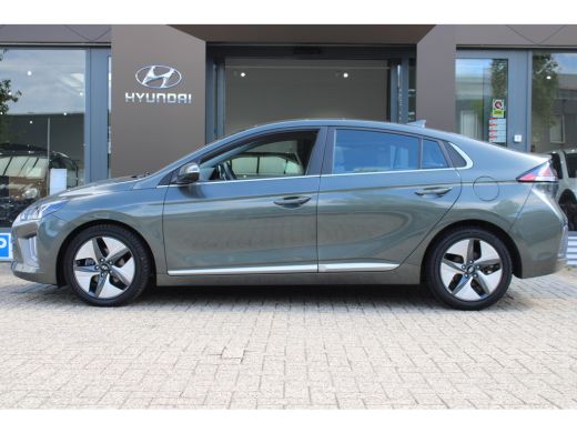 Hyundai IONIQ 1.6 GDi Comfort - Plus | Achteruitrijcamera | Airco (automatisch) | Lichtmetalen velgen 17" ActivLease financial lease