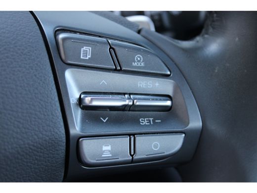 Hyundai IONIQ 1.6 GDi Comfort - Plus | Achteruitrijcamera | Airco (automatisch) | Lichtmetalen velgen 17" ActivLease financial lease