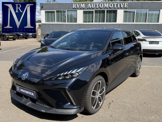 MG MG4 EV Luxury 64 kWh LONG RANGE | SOH 95 % | 15.000KM | 360&deg; CAMERA | STOEL & STUURVERWARMING | 7 JAAR M... ActivLease financial lease