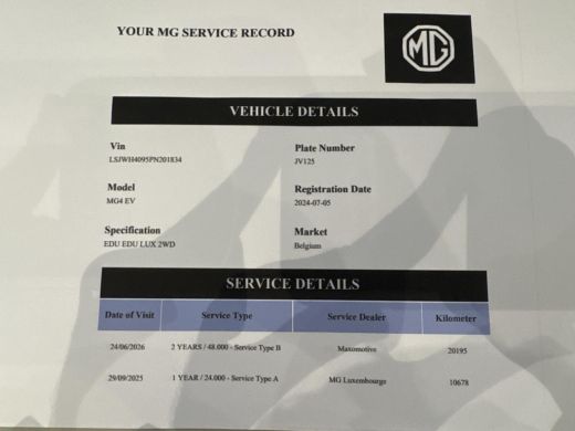 MG MG4 EV Luxury 64 kWh LONG RANGE | SOH 95 % | 15.000KM | 360&deg; CAMERA | STOEL & STUURVERWARMING | 7 JAAR M... ActivLease financial lease