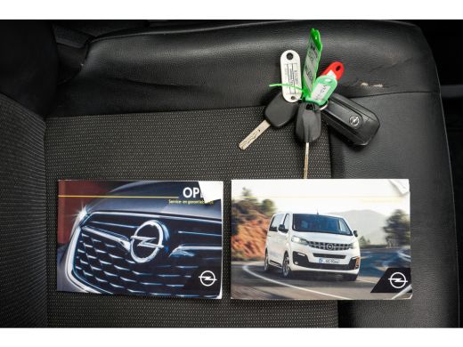 Opel Vivaro 1.5 L2H1 | 3-Zits | 1e Eigenaar | Cruise | Airco ActivLease financial lease