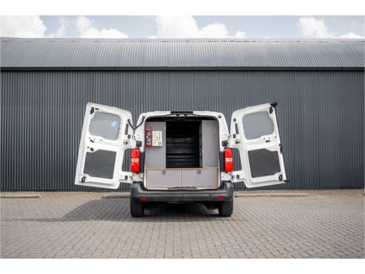 Opel Vivaro 1.5 L2H1 | 3-Zits | 1e Eigenaar | Cruise | Airco ActivLease financial lease