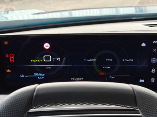 Peugeot e-3008 GT Avantage 210 73 kWh | 11 kW lader | Achterbank verwarmd | Achterstoelen verwarmd ActivLease financial lease