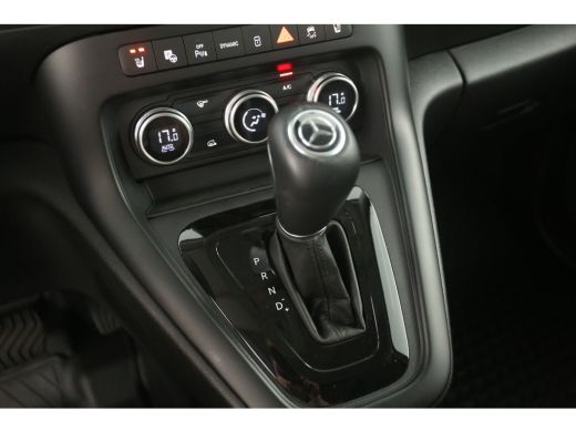 Renault Kangoo E-tech Mercedes-Benz eCitan 112 Pro 51 kWh 122PK | Snelladen | SOH 98% | Camera | Clima | LED | N... ActivLease financial lease