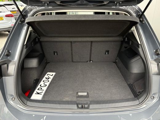 Volkswagen Tiguan 1.5 eTSI 130PK Life Edition Trekhaak/360Camera/Stoelverwarming/Full-Led ActivLease financial lease