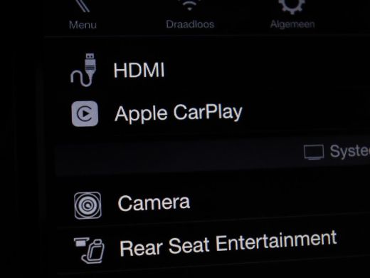 Alfa Romeo Giulietta 1.4 Turbo Sport | Gele accenten | Carplay | Park assist | Climate control | Cruise control | Carb... ActivLease financial lease