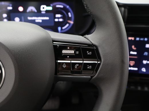 Alfa Romeo Junior Elettrica 54 kWh | Adaptieve cruise | Apple carplay/ Android auto | Parkeersensoren | Led | 97% S... ActivLease financial lease