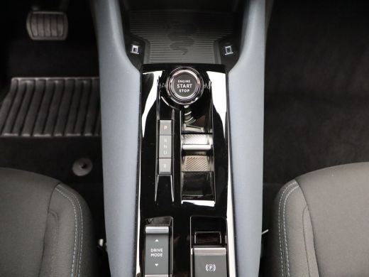 Alfa Romeo Junior Elettrica 54 kWh | Adaptieve cruise | Apple carplay/ Android auto | Parkeersensoren | Led | 97% S... ActivLease financial lease