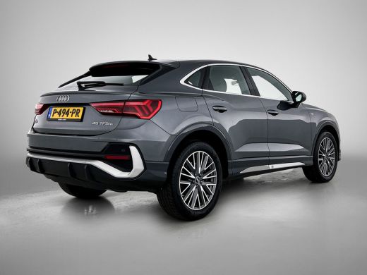 Audi Q3 45 TFSI e Hybride S Edition / 1/2 Leder-Sport / Navigatie-multimedia / Airco-ecc./ Pdc./ A.klep e... ActivLease financial lease