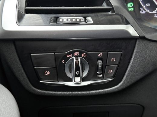 BMW iX3 Executive 80 kWh-SOH 97.46% / Panoramadak / Trekhaak / Leder / Stoelverwarming / Pdc.+Camera / Na... ActivLease financial lease