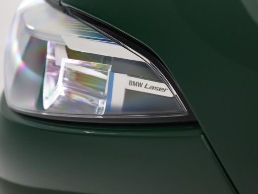 BMW M8 COMPETITION 626 PK IRISH GREEN + BOWERS & WILKINS | KERAMISCHE REMMEN ActivLease financial lease