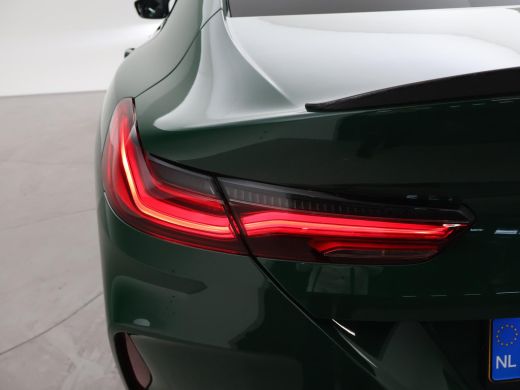 BMW M8 COMPETITION 626 PK IRISH GREEN + BOWERS & WILKINS | KERAMISCHE REMMEN ActivLease financial lease