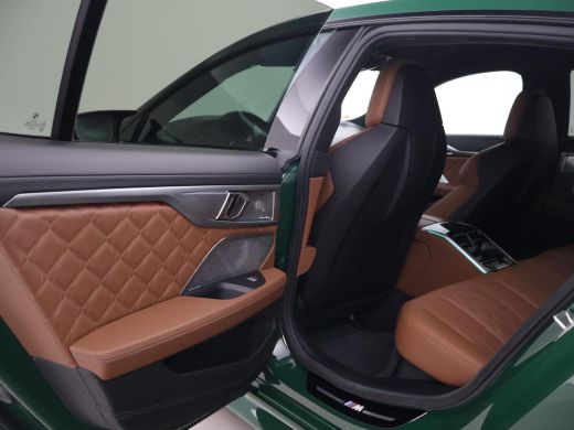 BMW M8 Gran Coup&eacute; M8 COMPETITION 626 PK IRISH GREEN + BOWERS & WILKINS | KERAMISCHE REMMEN ActivLease financial lease