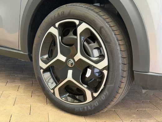 Citroën C3 1.2 Turbo 100pk Plus DAB | Parkeersensoren V+A | Airco | 8 jaar Garantie! | Nieuw! | Achterbank i... ActivLease financial lease