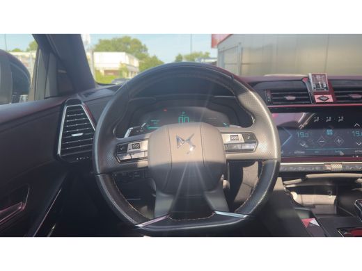 DS DS 7 E-Tense 4x4 Performance Line+ | Trekhaak | Stoelverwarming Voor | Cruise Control | 360&deg; Parkeerca... ActivLease financial lease
