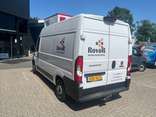 Fiat Ducato Standaard L2H2 | 120PK | TREKHAAK | A-CAMERA| | 2 symmetrische achterdeuren | Achteruitrijcamera ... ActivLease financial lease
