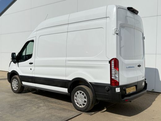 Ford E-Transit 68kWh 184PK L2H3 317km WLTP 97.3% (SOH) BEV Snelladen 360&deg; Camera Climate Control Cruise Control ... ActivLease financial lease