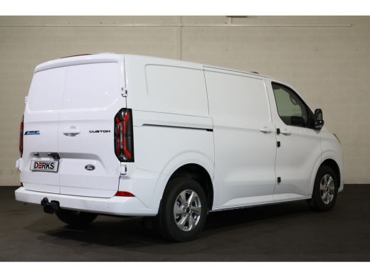 Ford E-Transit Custom 320 L1 H1 Limited 71 kWh 218pk 2x Schuifdeur Trekhaak ActivLease financial lease