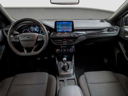 Ford Focus 1.0 EcoBoost ST Line Business | 100% dealer o.h. | Adaptieve cruise | Afn. trekhaak | Apple Carpl... ActivLease financial lease