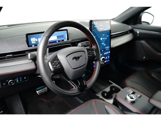 Ford Mustang Mach-E Mach-E Extended Premium AWD 91 kWh | DIRECT RIJDEN! | 4 JR GARANTIE! | 360&deg; CAMERA | ADAPTIVE CRU... ActivLease financial lease