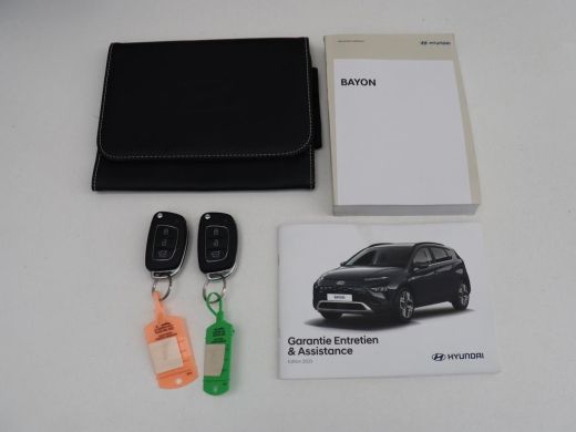 Hyundai Bayon | Virtual | Cruise control | Carplay | Park assist | DAB | Lane assist | Full LED | Camera ActivLease financial lease