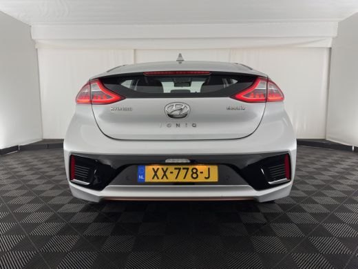 Hyundai IONIQ Comfort EV (INCL-BTW) Aut. *ADAPTIVE-CRUISE | DIGI-COCKPIT | SHIFTPADDLES | LANE-ASSIST | CCS-FAS... ActivLease financial lease