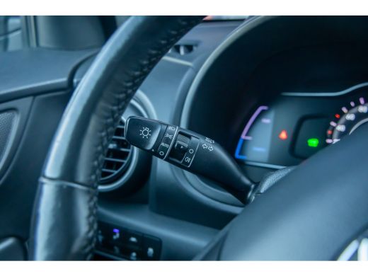 Hyundai Kona EV Comfort 64 kWh | Head-Up | Apple Carplay/Android Auto | Leder | Adaptive Cruise Control | Acht... ActivLease financial lease
