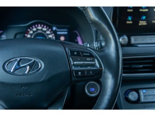 Hyundai Kona EV Comfort 64 kWh | Head-Up | Apple Carplay/Android Auto | Leder | Adaptive Cruise Control | Acht... ActivLease financial lease