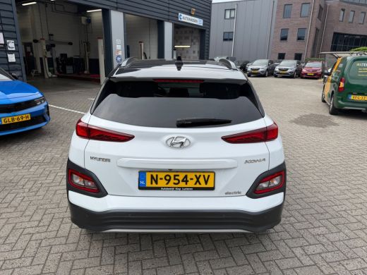 Hyundai Kona EV Comfort 64 kWh | Head-Up | Apple Carplay/Android Auto | Leder | Adaptive Cruise Control | Acht... ActivLease financial lease