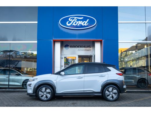 Hyundai Kona EV Comfort 64 kWh | Head-Up | Apple Carplay/Android Auto | Leder | Adaptive Cruise Control | Acht... ActivLease financial lease