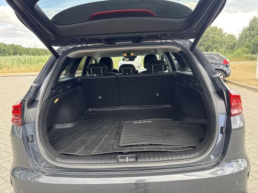 Kia Ceed Sportswagon 1.5 T-GDi DynamicPlusLine | CarPlay | Navi | Cruise | ActivLease financial lease