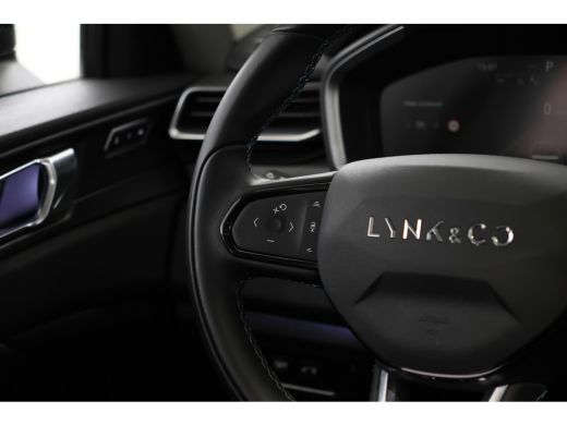 Lynk & Co 01 1.5 Panoramadak, Adaptieve Cruise Control, Airco, Apple Carplay ActivLease financial lease