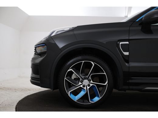 Lynk & Co 01 1.5 Panoramadak, Adaptieve Cruise Control, Airco, Apple Carplay ActivLease financial lease