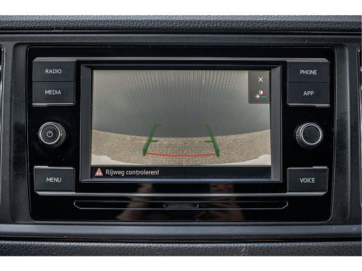 MAN TGE 2.0 TDI | L3H3 | 140 PK | 3-Zits | Trekhaak 3.0T | 1e Eigenaar | Camera | Carplay | Cruise | Airc... ActivLease financial lease