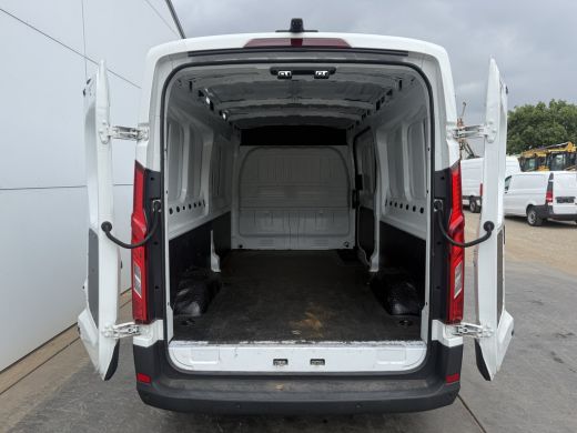 Maxus eDeliver9 72kWh 204PK Elektrisch 72kWh 280km WLTP L3H2 ACC Stoelverwarming Snelladen LED Carplay Parkeersen... ActivLease financial lease