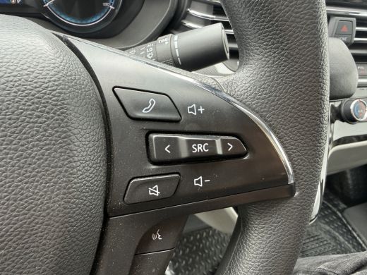 Maxus eDeliver9 72kWh 204PK Elektrisch 72kWh 280km WLTP L3H2 ACC Stoelverwarming Snelladen LED Carplay Parkeersen... ActivLease financial lease