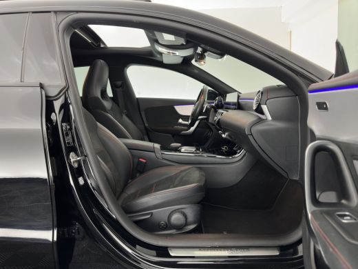 Mercedes-Benz CLA Shooting Brake 250 e Business Solution AMG Limited (Plug-in) (INCL.BTW) Aut. *PANO | LEATHER-MICR... ActivLease financial lease