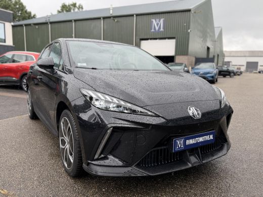 MG MG4 EV Luxury 64 kWh LONG RANGE | SOH 96% | 15.000KM | 360&deg; CAMERA | STOEL & STUURVERWARMING | 7 JAAR MG... ActivLease financial lease