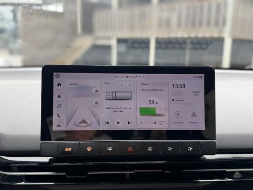 MG MG4 EV Luxury 64 kWh LONG RANGE | SOH 96% | 15.000KM | 360&deg; CAMERA | STOEL & STUURVERWARMING | 7 JAAR MG... ActivLease financial lease
