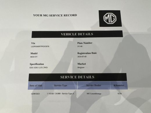 MG MG4 EV Luxury 64 kWh LONG RANGE | SOH 96% | 15.000KM | 360&deg; CAMERA | STOEL & STUURVERWARMING | 7 JAAR MG... ActivLease financial lease