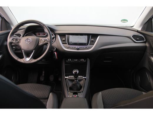 Opel Grandland 1.2 Turbo Business Elegance | Trekhaak | 360 Camera | Climate & Cruise C. | CarPlay | 17" LMV | T... ActivLease financial lease