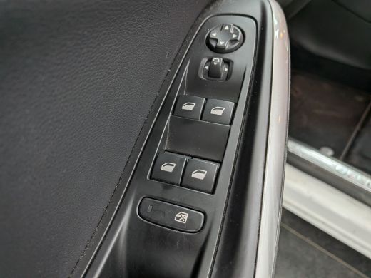 Opel Grandland 1.6 Turbo Plug-In Hybrid Ultimate | Achteruitrijcamera | Alcantara bekleding | Cruise control ada... ActivLease financial lease