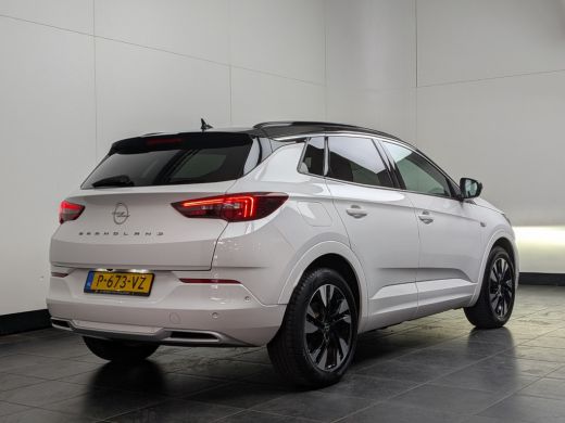 Opel Grandland 1.6 Turbo Plug-In Hybrid Ultimate | Achteruitrijcamera | Alcantara bekleding | Cruise control ada... ActivLease financial lease