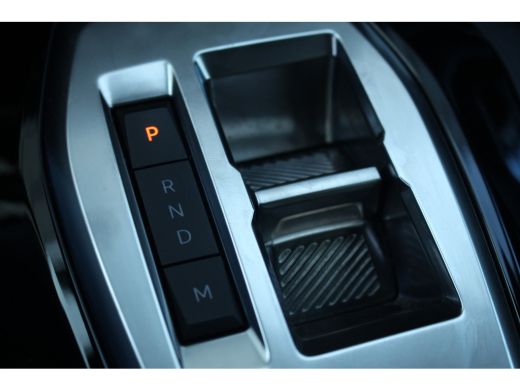 Peugeot 2008 1.2 Hybrid 145 PK Style | Climate & Cruise C. | CarPlay | Park Assist | Navigatie | LED | DAB + |... ActivLease financial lease