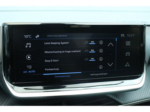 Peugeot 2008 1.2 Hybrid 145 Style | Achterbank in delen neerklapbaar | Achterspoiler | Actieve noodgeval assis... ActivLease financial lease