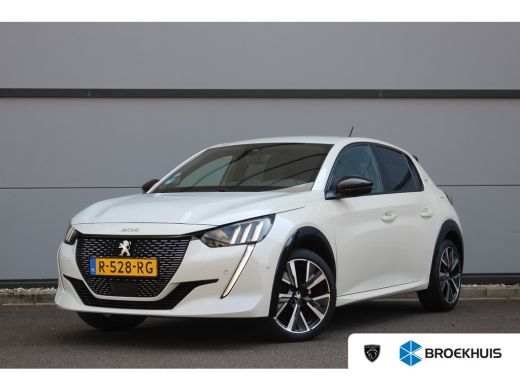Peugeot 208 1.2 GT Aut. | Camera | Half Leder | CarPlay | Climate & cruise C. | LED | 17" | Camera | Half Led... ActivLease financial lease